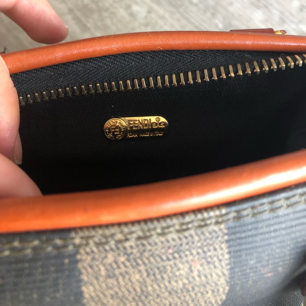 Vintage Mini Fendi Bag - Picture 4 of 8